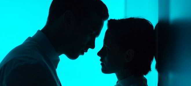Kristen Stewart e Nicholas Hoult no novo trailer oficial de 'Iguais'