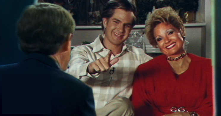 THE EYES OF TAMMY FAYE - Trailer Oficial